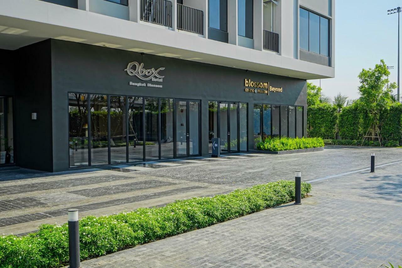 Q Box Hotel Bangkok Blossom SHA Plus Exterior foto